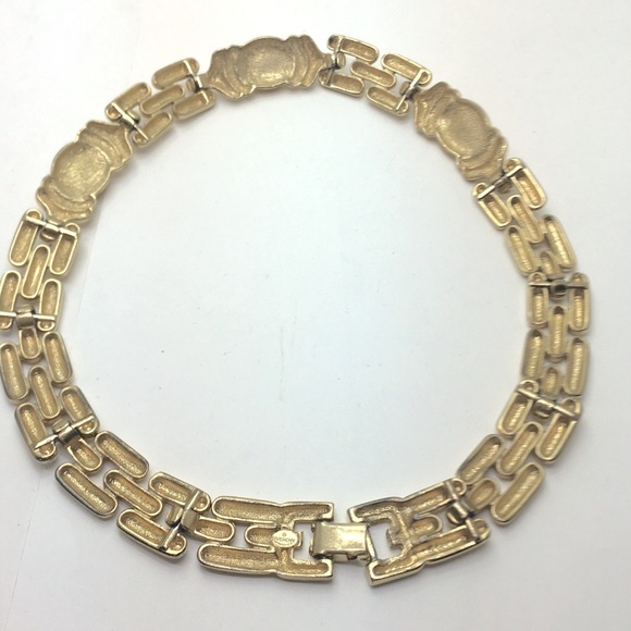 Vintage Givenchy runway coral lucite choker. Givenchy necklace - Picture 3 of 6